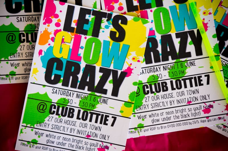 DIY glow party invites to download and print for free