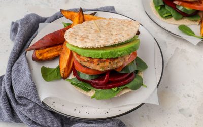 A quick and tasty low carb salmon burger recipe